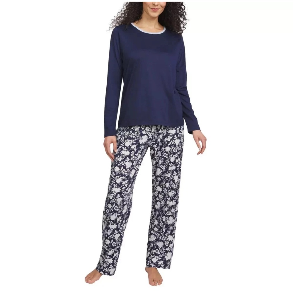 Lands' End Navy and White Floral Pajama Set